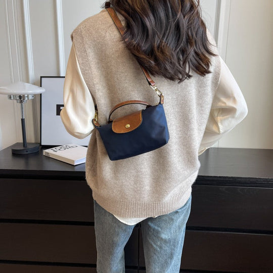 Lynn's Charm | Leather Shoulder Bag