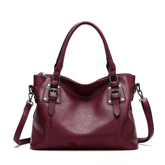 Sienna’s Graceful Allure | Elegant Leather Shoulder Bag