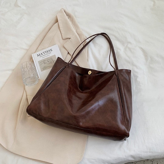 Claire's Modern Chic | Stylish Leather Bag