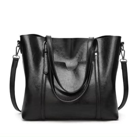 Louisa's Classic Chic | Luxe Leather Bag