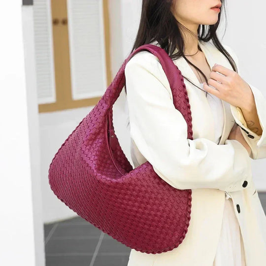 Woven Leather Hobo Bag - Grace’s Timeless Craftsmanship