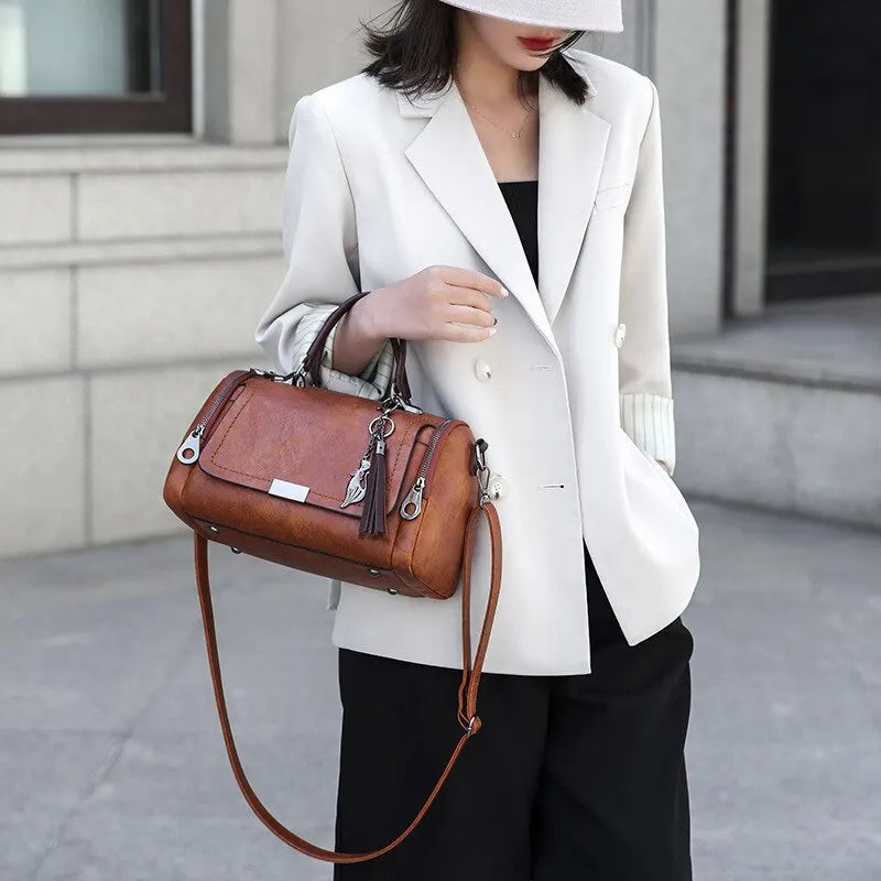 Amelia's Classic Charme | Stylish Leather Shoulder Bag